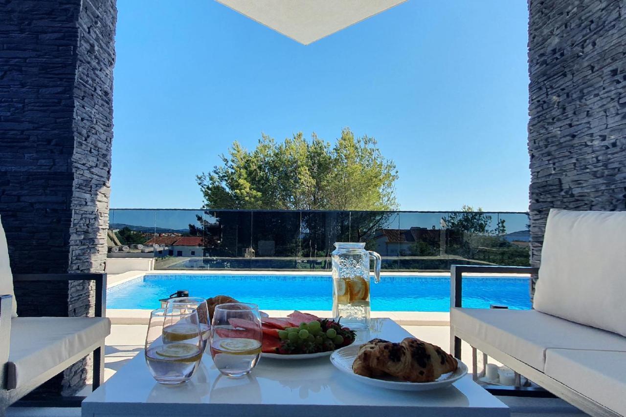 Villa Black Pearl Šibenik Buitenkant foto